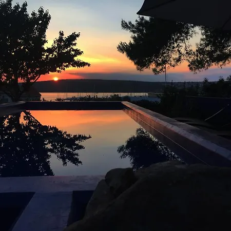 Appartamento Family Monika - Sea View - Heated Pool *