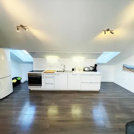 Monika & Breakfast Baskets 145 Lejlighed Punat