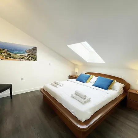 Family Apartments Monika - Sea View - Heated Pool * Punat