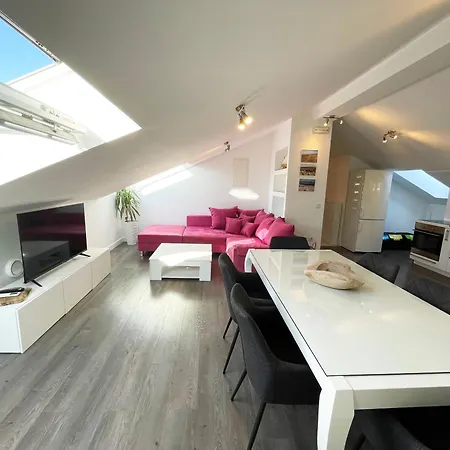 Apartment Family Apartments Monika - Sea View - Heated Pool