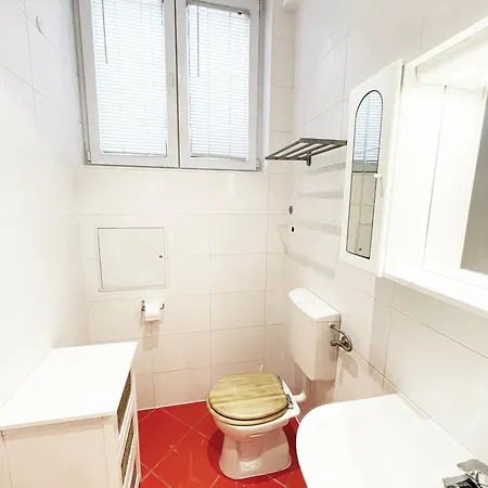 Family Apartments Monika - Sea View - Heated Pool *